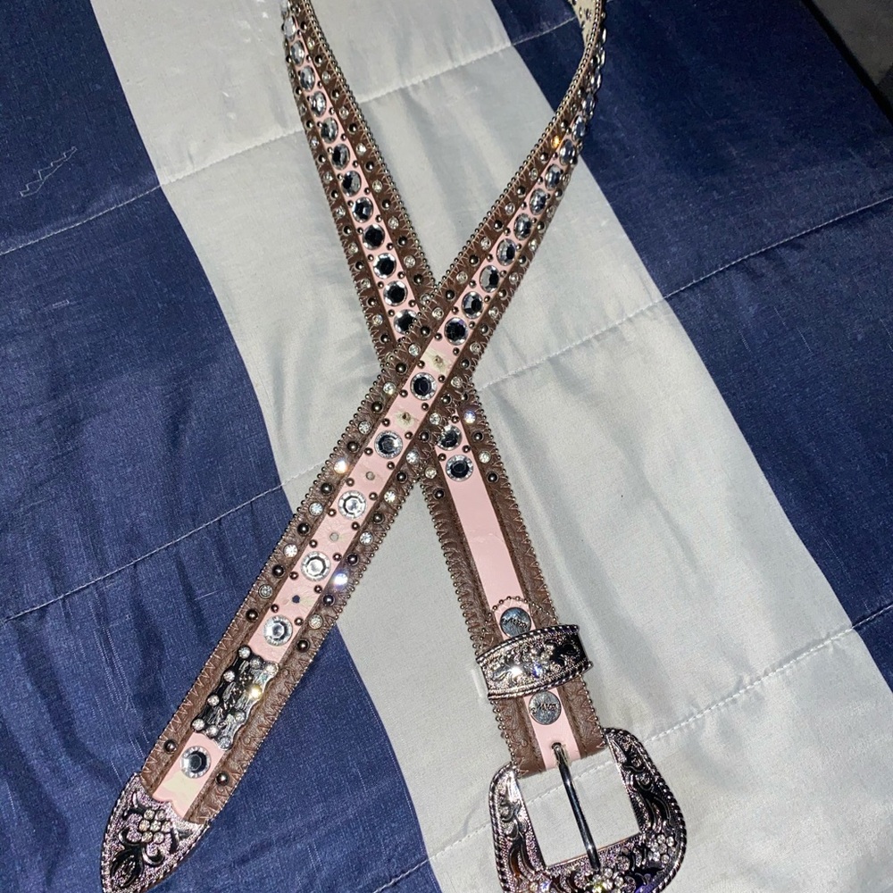 Ladies western belt